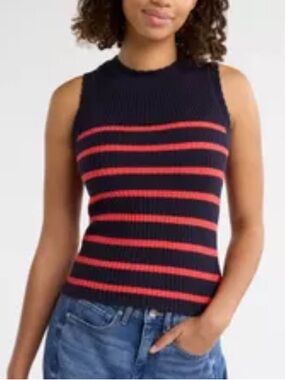 Free Assembly Scallop Trim Tank EUC